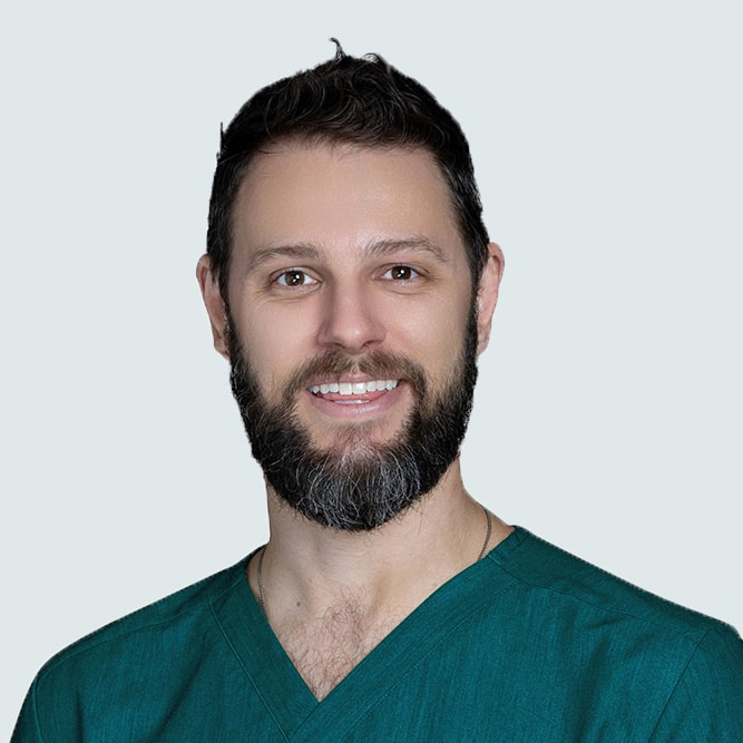 Dr. Andrew DeStefano - The Vets of Tampa team